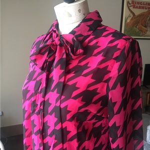 Pink houndstooth Bow blouse